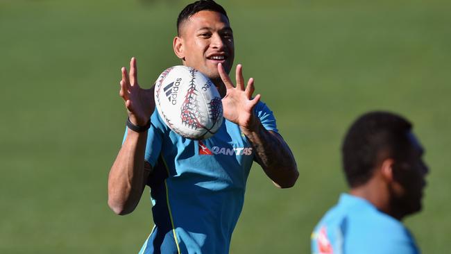 Folau knows the Wallabies have to give everything. (Kai Schwoerer/Getty Images)