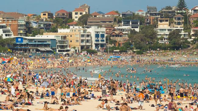 Migrants are driving Australia’s population growth, new ABS data reveals