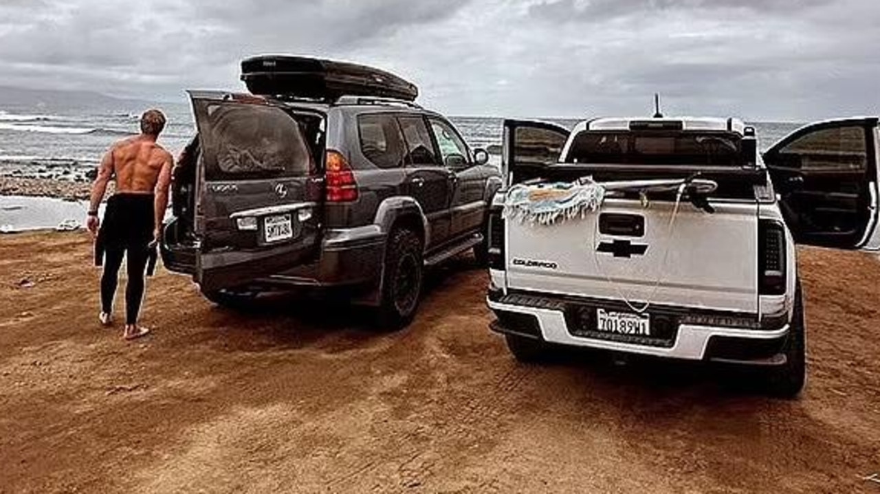 One picture shows a white Chevrolet Colorado pickup truck at the beach in Rosarito.