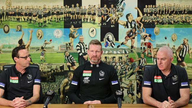 Collingwood coach Nathan Buckley announces he is quitting as coach of the club.