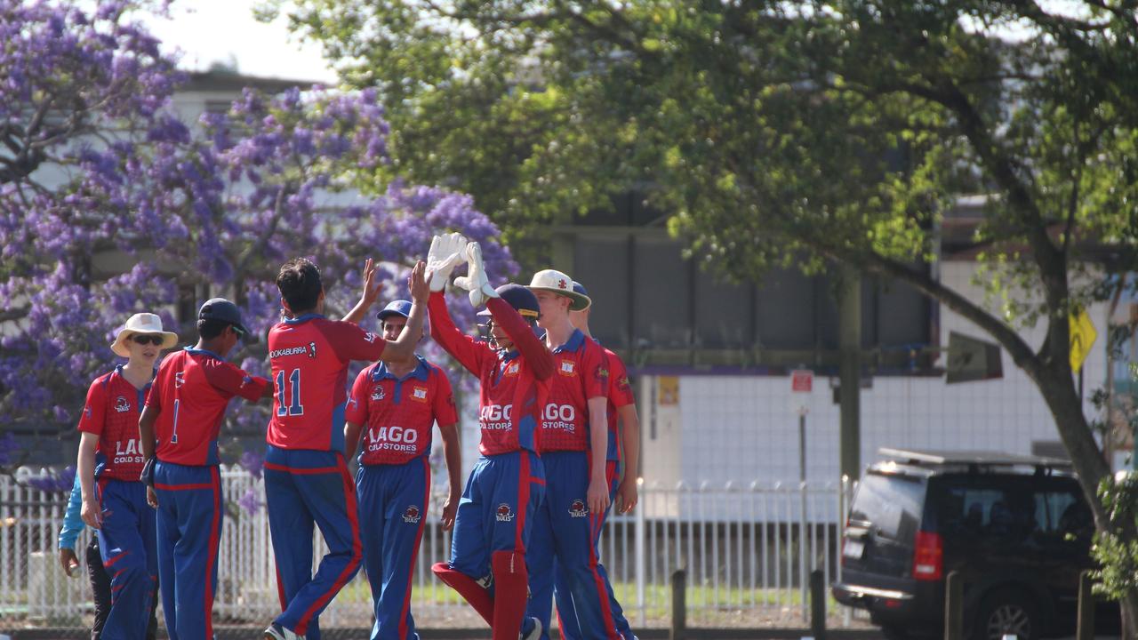 Taverners Queensland Boys Under 17s action between Toombul and Wide Bay.