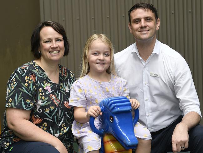 Nurse Practitioner Candidate Chronic Respiratory Leigh Francis, Florence Collins, Dr Dustin Mills