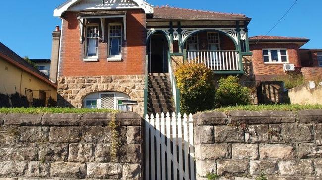 This three-bedroom house at 64 Princes Hwy, Arncliffe is currently available for $550 a week. Arncliffe, where the median weekly rental price for houses is $625 a week, was found to be among the cheapest places to rent a house within 10km of Sydney's CBD.Arncliffe, NSW: https://www.realestate.com.au/property-house-nsw-arncliffe-432520150