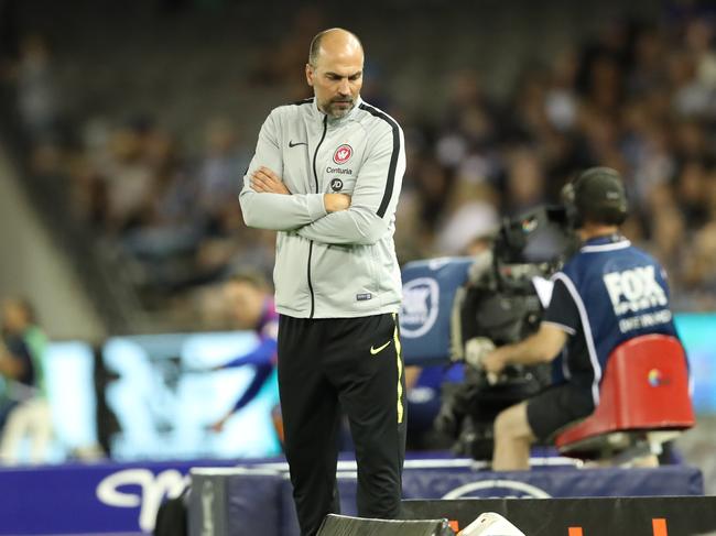 Wanderers coach Marcus Babbel during the Round 6 A-League match between Melbourne Victory and the Western Sydney Wanderers match played at Marvel Stadium in Melbourne, Saturday, December 1, 2018. (AAP Image/David Crosling) NO ARCHIVING,