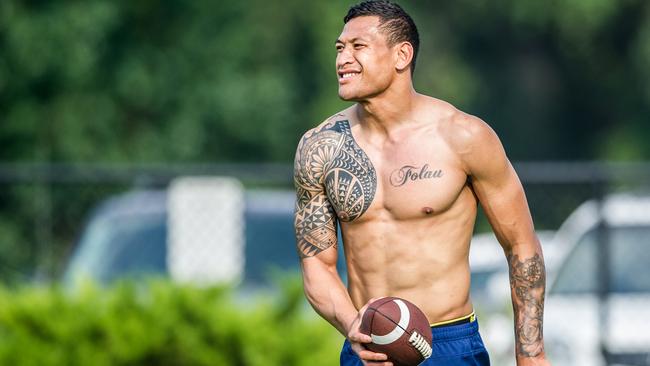 The Australian rugby union team train at the University of Notre Dame, Indiana, USA. Full back Israel Folau looks just as comfortable with American Football in hand. MUST CREDIT : ARU Media/Stuart Walmsley