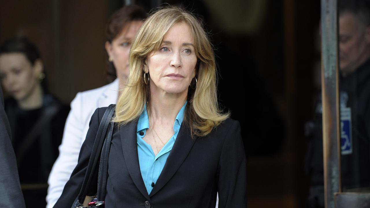 Felicity Huffman exits the courthouse during her case. Picture: AFP