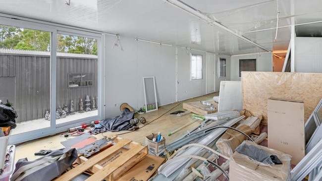 An unfinished expandable container home at Lot 48 Moonta St in the gold mining town of Mount Perry was listed for sale, but the campaign is on hold while repairs are carried out