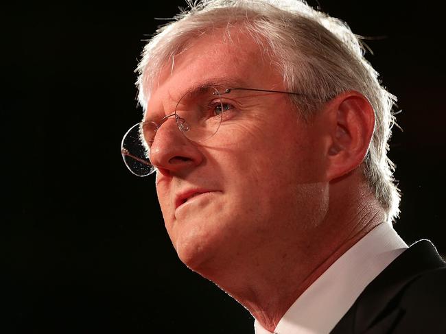 SYDNEY, AUSTRALIA - APRIL 26:  Football Federation Australia Chairman Steven Lowy arrives ahead of the 2016 FFA Dolan Warren Awards at Carriageworks on April 26, 2016 in Sydney, Australia.  (Photo by Mark Metcalfe/Getty Images)