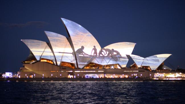 The Sydney Opera House lit up by Samsung for a promotion in 2013.