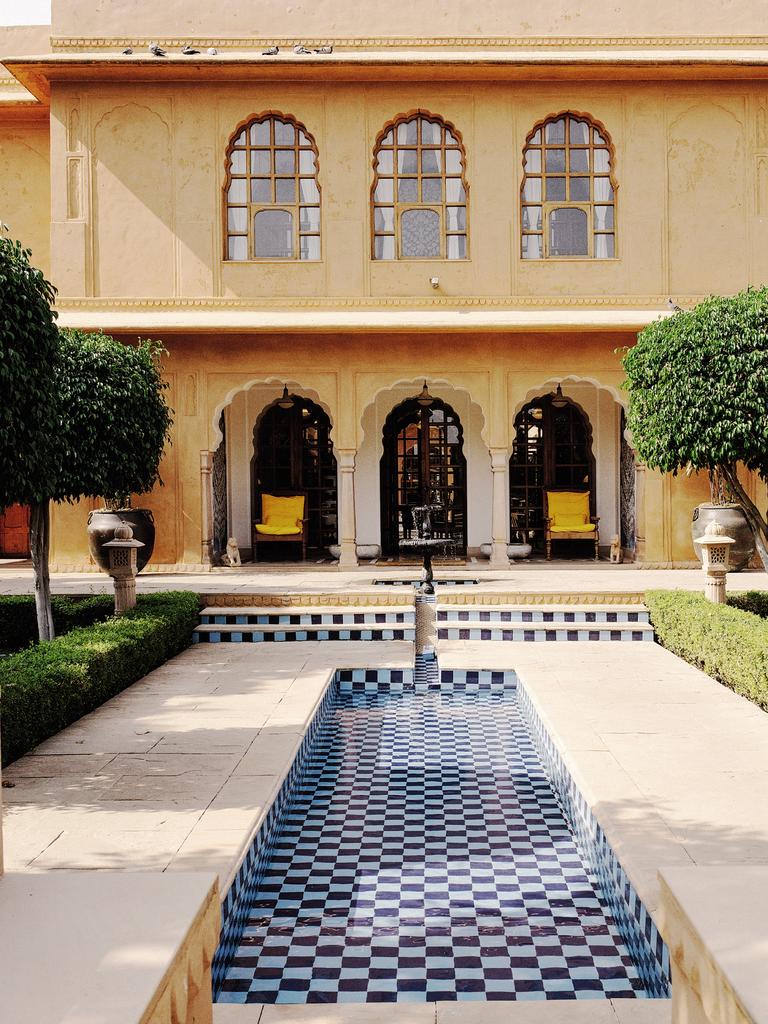 Entrance to the Oberoi Rajvilas in Jaipur.