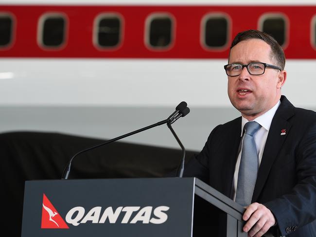 Get vaxxed or leave, Qantas tells its staff