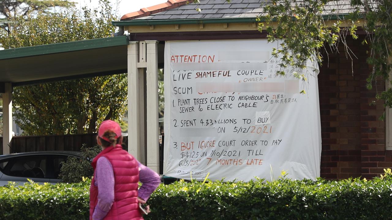 Sydney Feud Explodes As Epping Resident Slams Neighbours In Bedsheet Scrawl Herald Sun