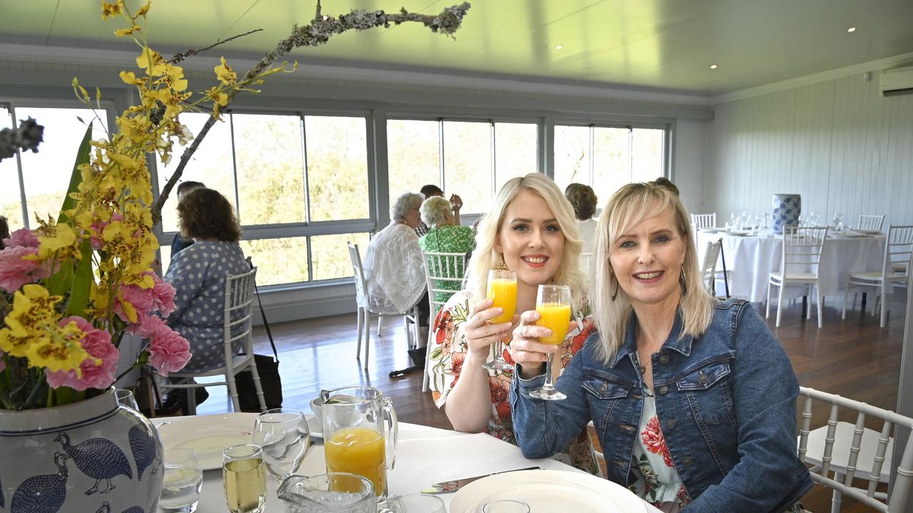 Roz King and Eleisha Hammel at Preston Estate’s first high tea event.