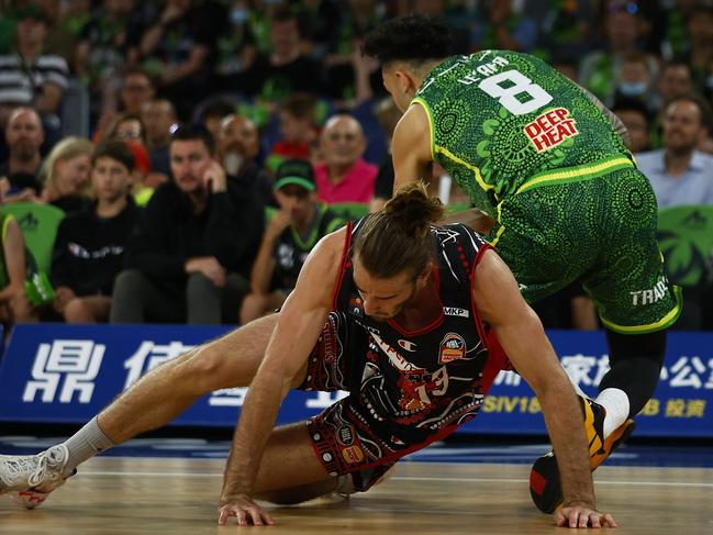 Pesky defender Izayah Le’Afa was a thorn in the Hawks’ side. Picture: Getty Images