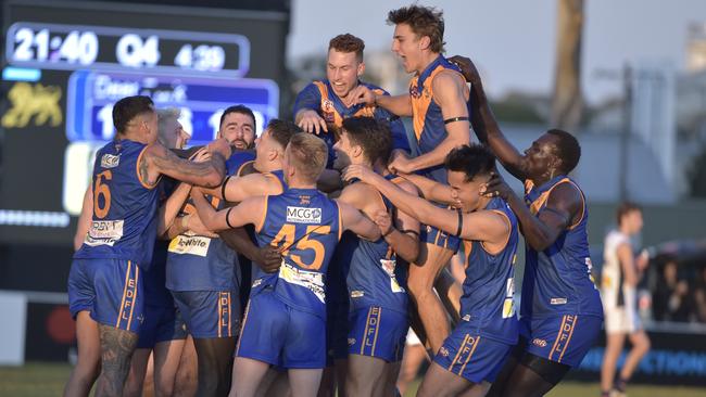 Deer Park celebrate Majak Daw’s 10th goal. Picture: Andrew Batsch