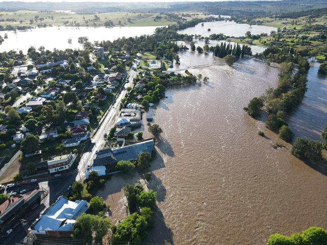 14/11/2022: Flooding in Canowindra, with the Belubula River reaching the streets of the town's streets. Picture: Facebook