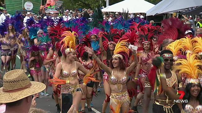 Melbournes Moomba Festival Live Coverage 9416