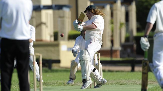 Aaron Spinks ( Cobbity, bats) Cobbitty v Camden Grade 5 at 4th ave Macquarie Park. Cricket Grand final weekend. Seddon Oval 1 and 2 Railway Pde Glenfield Macquarie Park, Fourth Avenue,