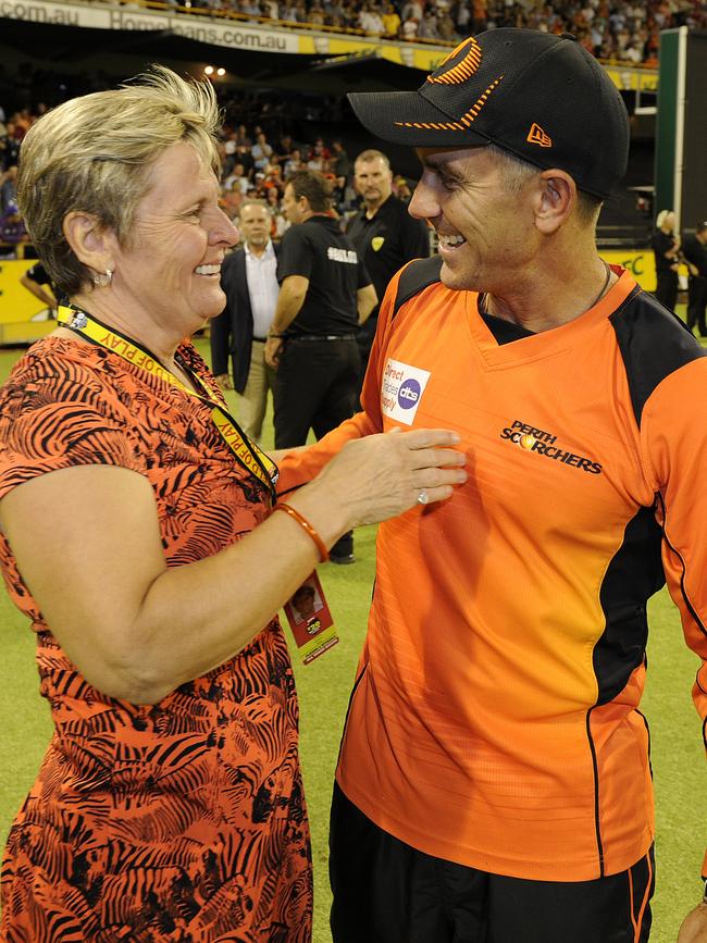 Christina Matthew with Australian cricket coach Justin Langer.