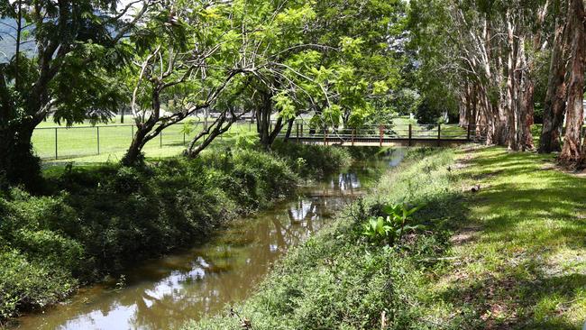 The culvert at the back of Klarwein Close in Gordonvale. Picture: Peter Carruthers