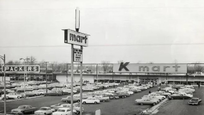 The first Kmart branded store opened in San Fernando, California, in 1962