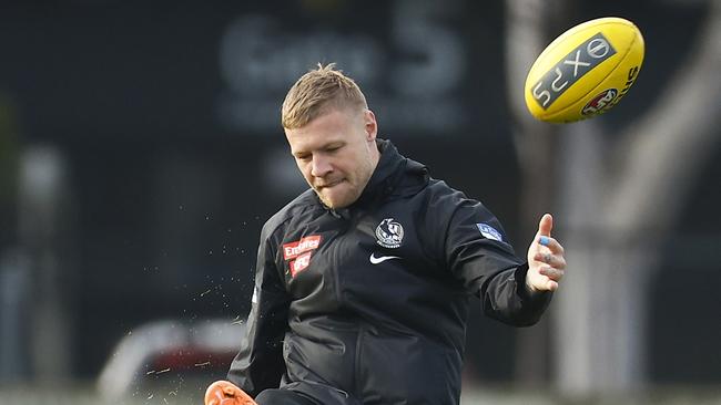 Collingwood star Jordan De Goey could miss three games recovering from a quad injury. Picture: Getty Images