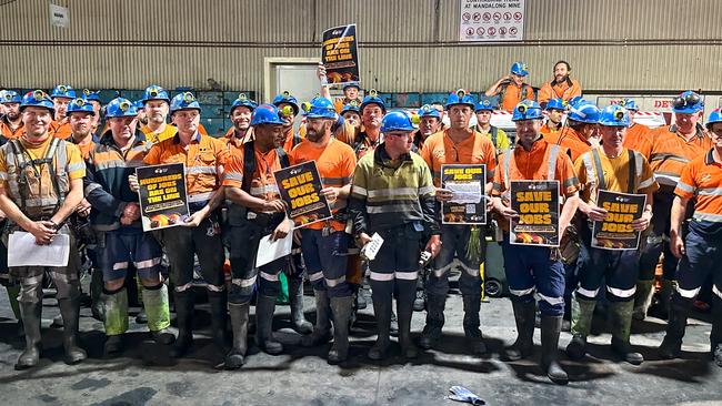 The Mining and Energy Union says if Origin decides not to extend its supply contract beyond its expiry in June, 1000 jobs are at risk.