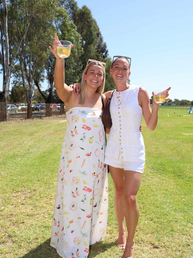 Annie and Erica attend the 2024 Echuca Cup races Picture: Brendan Beckett