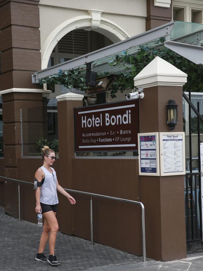 Mr Hunt made a nonsensical phone call to his mother from this hotel. Picture: Dylan Robinson