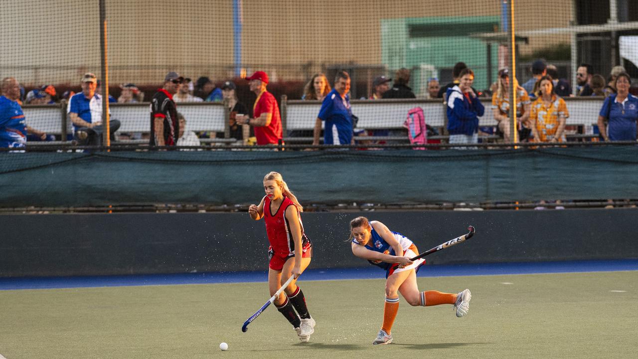 Lyndal Warrener (right) of Newtown and Savannah Trapp of Past High in A1 Women's Toowoomba Hockey grand final at Clyde Park, Saturday, September 7, 2024. Picture: Kevin Farmer