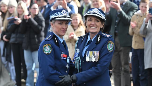 NSW Police Inspector Amy Scott receives the Commissioner’s Valour Award from NSW Police Commissioner Karen Webb. Picture: Mick Tsikas