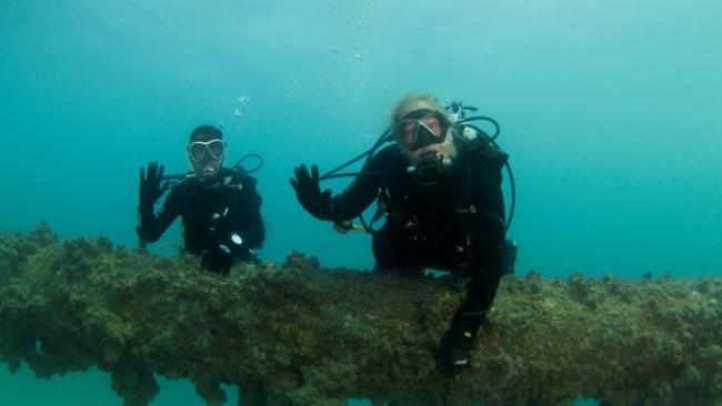 Gold Coast Seaway a disgrace as divers clean up bongs, condoms and ...