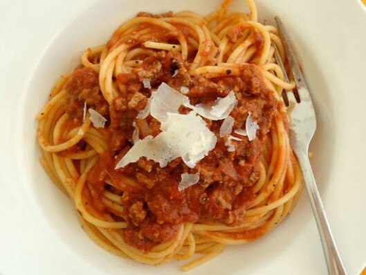 Spaghetti bolognese pic for Savvy Shopper Budget recipe, September 3, 2020