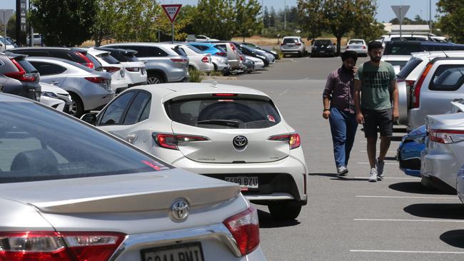 Black Friday Sales at Harbour Town Shopping Centre at West Beach, meant the car park was at capacity. 27 November 2020. Dean Martin/Newswire