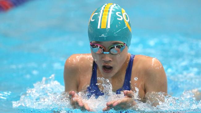 Noeleen Pontoh of SOPAC competing in the Girls 10 100m Breaststroke.