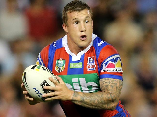 NEWCASTLE, AUSTRALIA - APRIL 14:  Trent Hodkinson of the Knights in action during the round seven NRL match between the Newcastle Knights and the Sydney Roosters at McDonald Jones Stadium on April 14, 2017 in Newcastle, Australia.  (Photo by Ashley Feder/Getty Images)