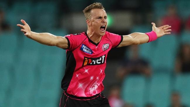 England’s Tom Curran will be back for the Sydney Sixers in this year’s BBL.\