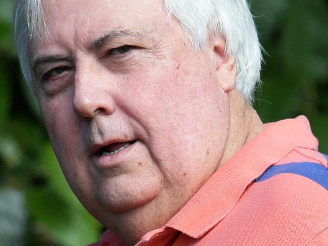 Clive Palmer watches training with the Queensland team at Palmer Coolum Resort. Pics Adam Head