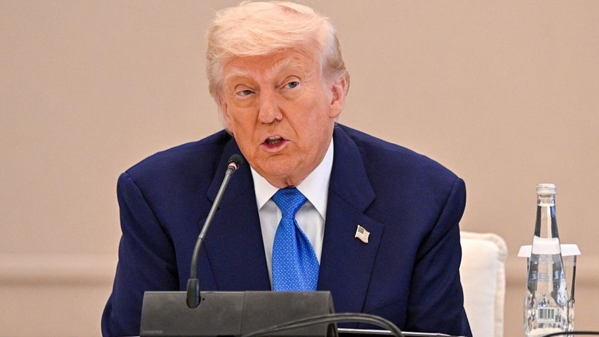 Donald Trump issues trade deal warning
