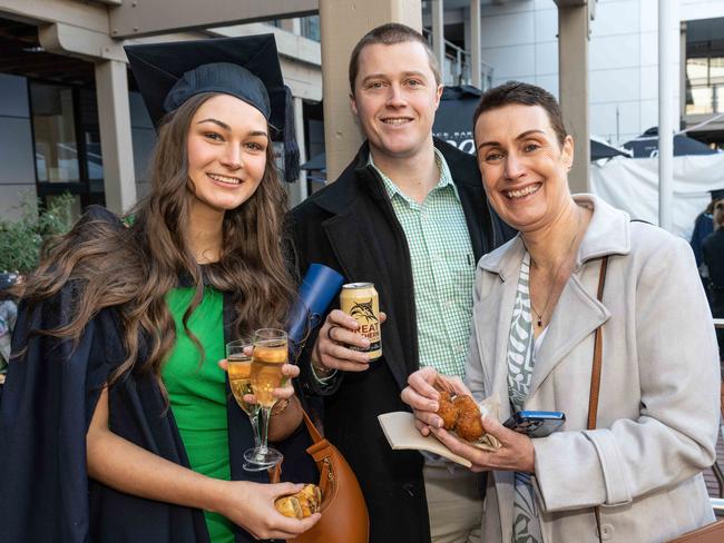 14-06-2024 19-06-2024 Deakin University Faculty of Health graduations. Anna Brougham, Cathryn Heywood and Ari Fleming. Picture: Brad Fleet