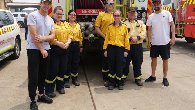 Paine and Lyon stopped by to pay tribute to tireless RFS firefighters in Mittagong.