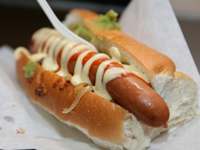 Harry’s Cafe de Wheels has angered regulars by changing hot dog buns. Picture: Bill Hearne