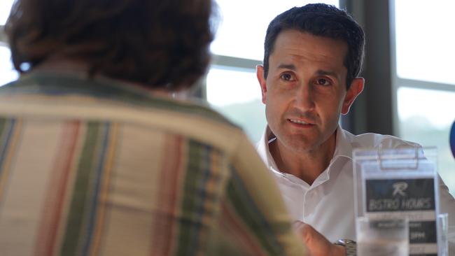 LNP leader David Crisafulli speaks to a Newscorp journalist at Riverview Tavern, his old local pub when he studied and lived in Douglas. The former print and TV Townsville reporter has come full circle. Once he was the journalist asking the questions of politicians, but now he is the one campaigning to defeat Steven Miles for the Premier of Queensland. Picture: Supplied