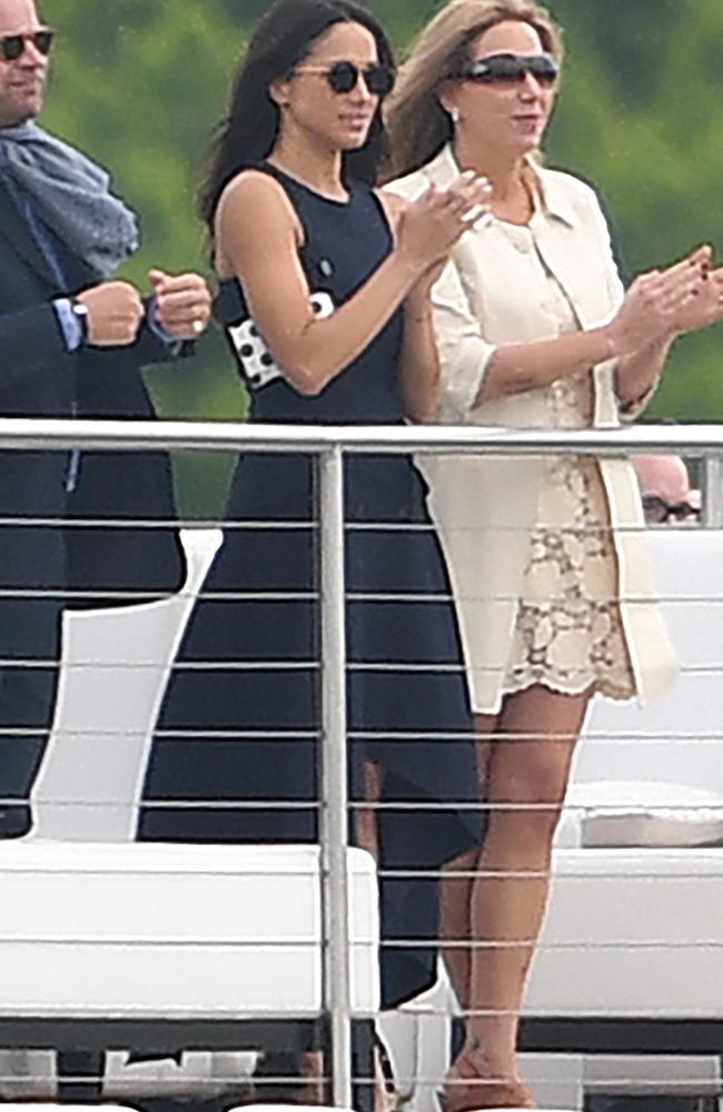 The Suits actor flew in from her Canadian base.