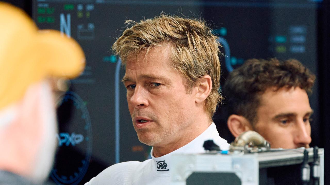 Hollywood actor Brad Pitt gets ready to film a scene in the UK on July 5, 2024. Photo: BENJAMIN CREMEL / AFP.