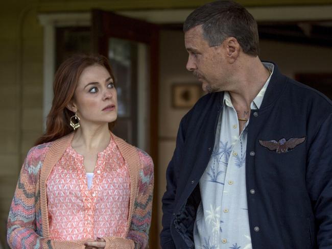 Aaron Jeffery and Zoe Ventoura in a scene from Underbelly Files: Chopper.