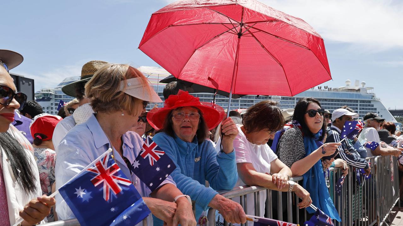 Royal fans queue up to to see the King and Queen outside the Sydney Opera House. Picture: NewsWire / Damian Shaw