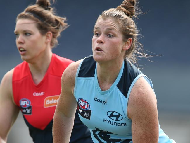 Brianna Davey in action for Carlton. AFLW Practice match Melbourne v Carlton. Saturday, Jan 21. 2017. Picture: David Crosling