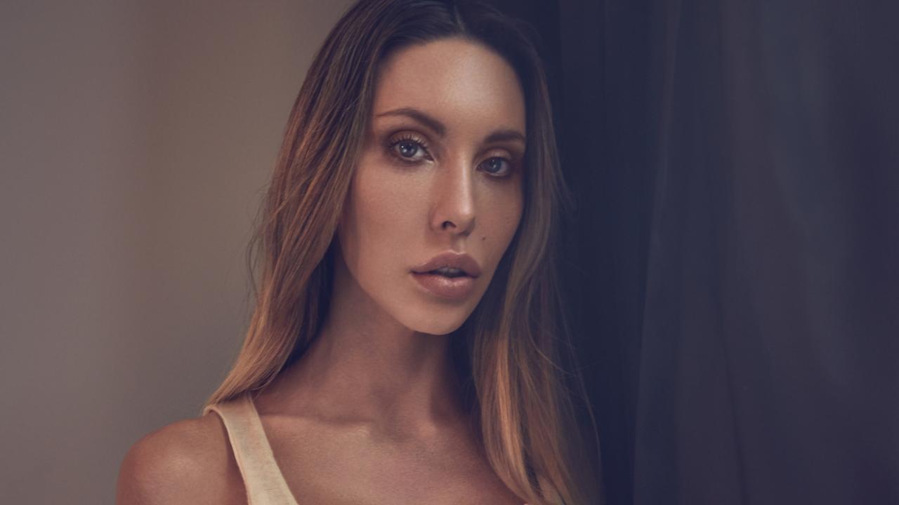 Chloe Lattanzi in Stellar: On her mum Olivia Newton-John, hitting rock  bottom and Dancing with the Stars | Daily Telegraph