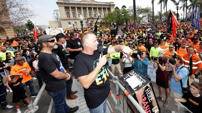 Peter Ong, centre, at a CFMEU protest in Brisbane last August. Picture: Steve Pohlner